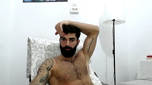 Snapshot of Verycutex chatting on November 2025 06:17:01 AM Verycutex online show from November 2025 06:17:01 AM