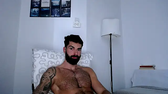 Snapshot of Verycutex chatting on November 2025 07:35:01 AM Verycutex online show from November 2025 07:35:01 AM