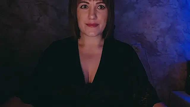 Snapshot of _letty_ chatting on January 2025 09:58:02 PM letty online show from January 2025 09:58:02 PM