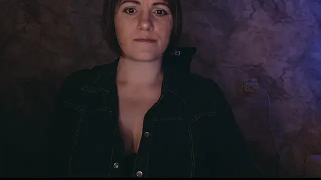 Snapshot of _letty_ chatting on March 2025 08:49:01 PM letty online show from March 2025 08:49:01 PM