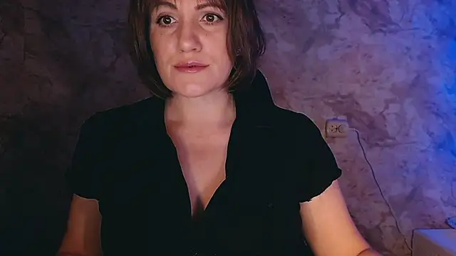 Snapshot of _letty_ chatting on December 2024 08:34:01 PM letty online show from December 2024 08:34:01 PM