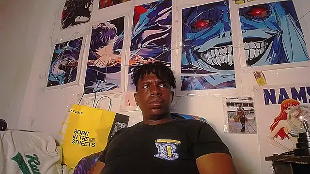 Snapshot of BlackRunning chatting on December 2025 04:59:01 AM BlackRunning online show from December 2025 04:59:01 AM