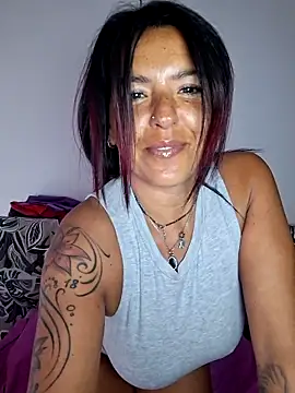 allyson22andy online show from April 2026 05:06:02 PM