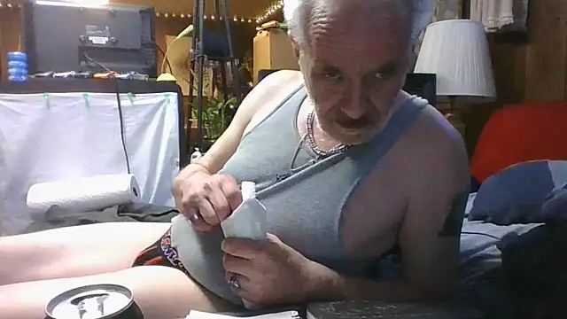 Makowboy online show from September 2025 10:13:01 PM