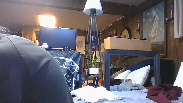 Makowboy online show from December 2025 08:32:02 PM