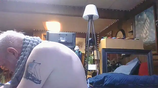 Makowboy online show from November 2025 10:37:01 PM