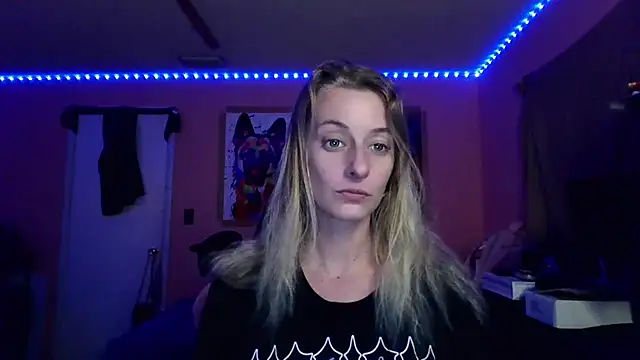 Snapshot of AsiaGoesPro chatting on November 2025 05:19:02 AM AsiaGoesPro online show from November 2025 05:19:02 AM