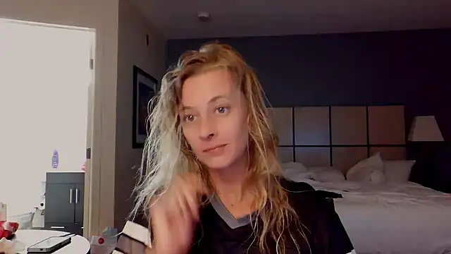 AsiaGoesPro online show from September 2025 03:53:02 AM