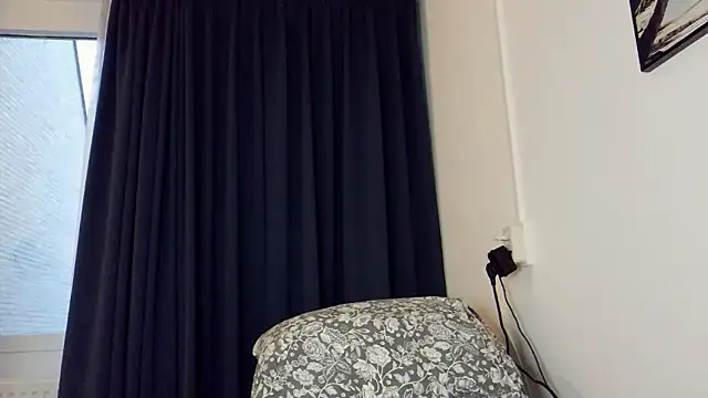 Snapshot of AsiaGoesPro chatting on December 2025 07:43:02 AM AsiaGoesPro online show from December 2025 07:43:02 AM