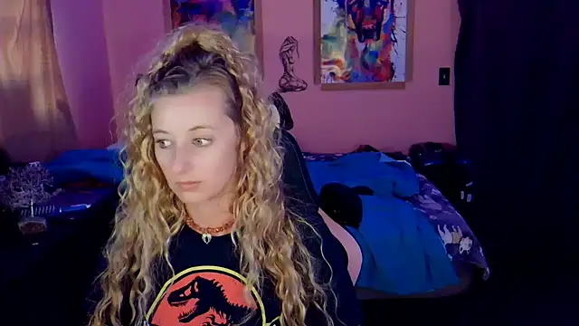 AsiaGoesPro online show from December 2025 05:49:02 PM