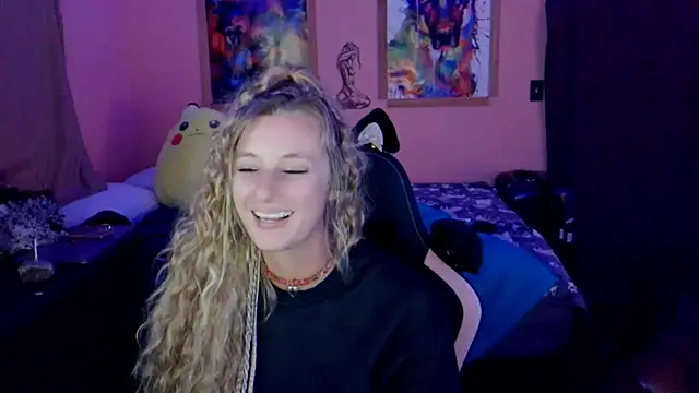 AsiaGoesPro online show from December 2025 05:53:01 AM