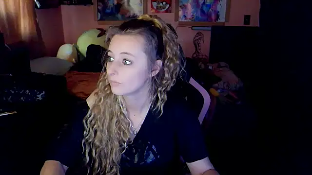 AsiaGoesPro online show from April 2026 04:35:01 PM