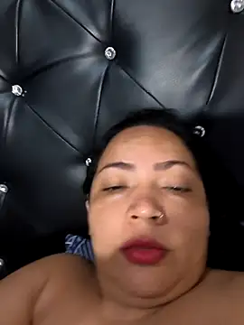 Snapshot of NIKOLE1301 chatting on December 2025 09:52:02 PM NIKOLE1301 online show from December 2025 09:52:02 PM