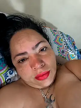 NIKOLE1301 online show from October 2025 02:40:01 PM