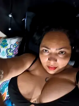 Snapshot of NIKOLE1301 chatting on December 2025 11:20:02 PM NIKOLE1301 online show from December 2025 11:20:02 PM