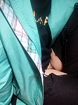 Snapshot of loveyou246 chatting on February 2025 01:13:02 AM loveyou246 online show from February 2025 01:13:02 AM