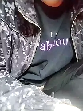 Snapshot of loveyou246 chatting on February 2025 11:59:02 PM loveyou246 online show from February 2025 11:59:02 PM