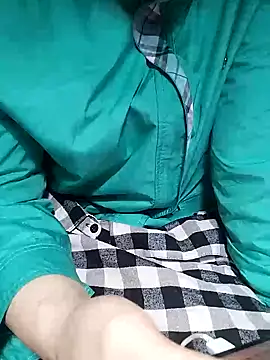 Snapshot of loveyou246 chatting on February 2025 04:03:01 AM loveyou246 online show from February 2025 04:03:01 AM