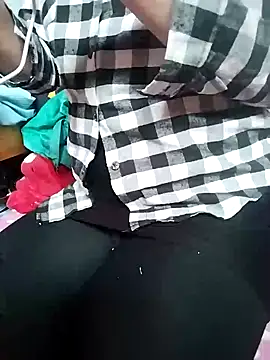 Snapshot of loveyou246 chatting on February 2025 05:09:01 AM loveyou246 online show from February 2025 05:09:01 AM