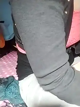 Snapshot of loveyou246 chatting on January 2025 12:04:01 AM loveyou246 online show from January 2025 12:04:01 AM