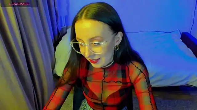 CurlySteph online show from May 2026 07:32:02 PM