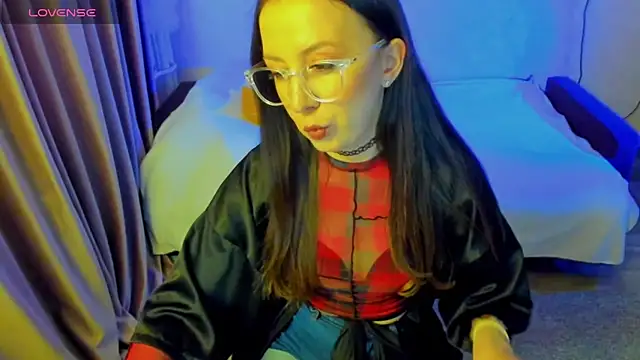 CurlySteph online show from May 2026 04:24:01 PM