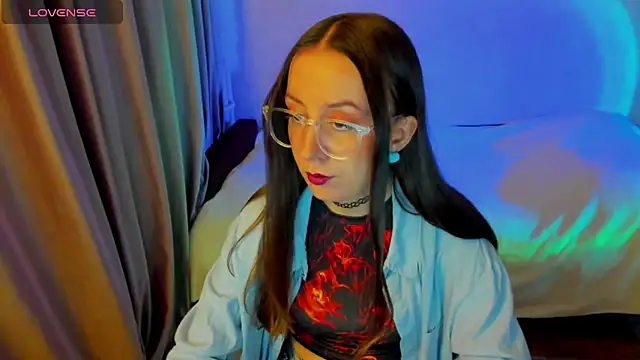 CurlySteph online show from April 2026 09:10:01 PM