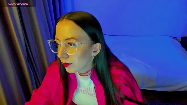 CurlySteph online show from April 2026 07:42:02 PM