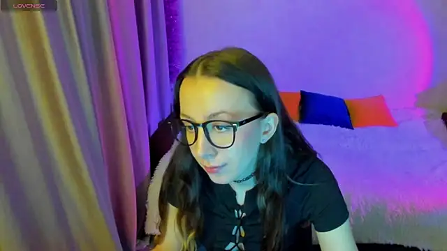 Snapshot of CurlySteph chatting on September 2025 04:14:01 PM CurlySteph online show from September 2025 04:14:01 PM