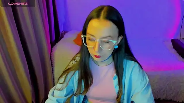 CurlySteph online show from March 2026 03:54:01 PM