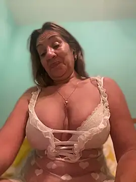 camelia3 online show from May 2026 12:01:02 AM
