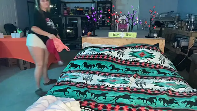 magicsparkles online show from October 2025 03:08:01 AM