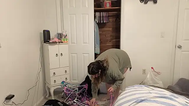 magicsparkles online show from April 2026 03:46:02 AM