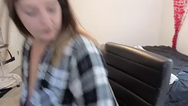 magicsparkles online show from April 2026 07:41:02 PM