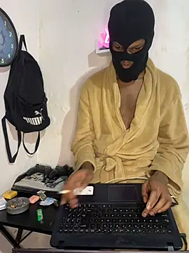 Shokiie online show from November 2025 07:57:01 PM