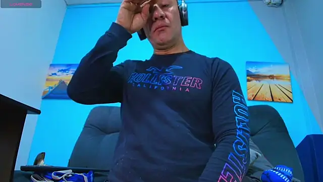 juanses n toro online show from September 2025 12:44:02 PM