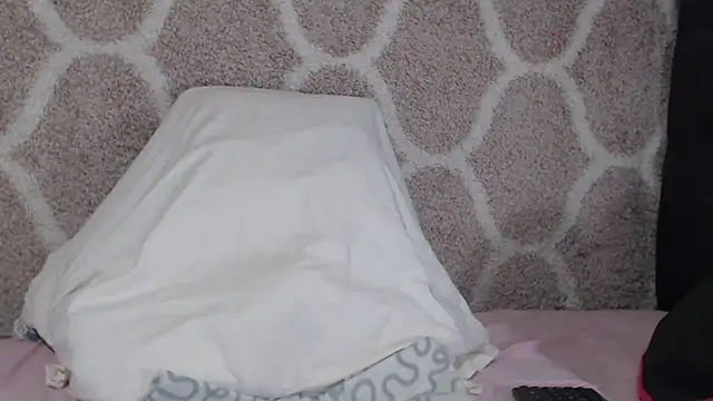 Hottie-Mom online show from March 2026 10:22:02 AM