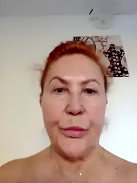 Hottie-Mom online show from October 2025 07:09:02 AM