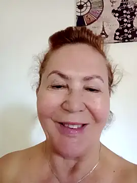Hottie-Mom online show from September 2025 08:08:02 AM