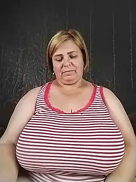 EvaCristal online show from June 2026 11:54:02 AM