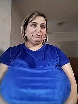 EvaCristal online show from February 2026 11:32:01 AM