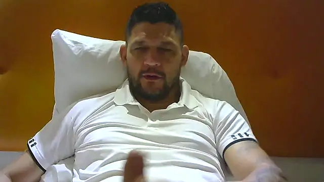 altenori112 online show from October 2025 01:44:02 PM