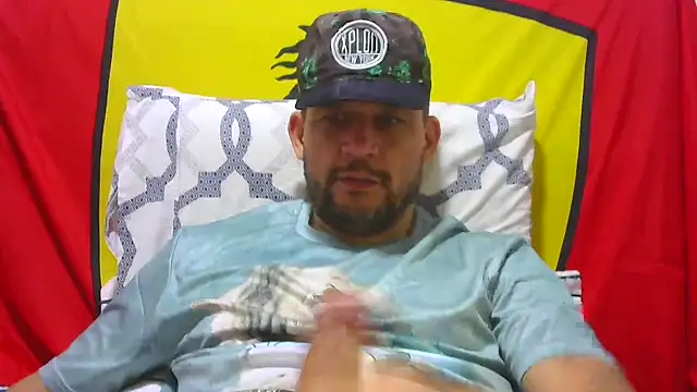 altenori112 online show from October 2025 10:20:01 PM