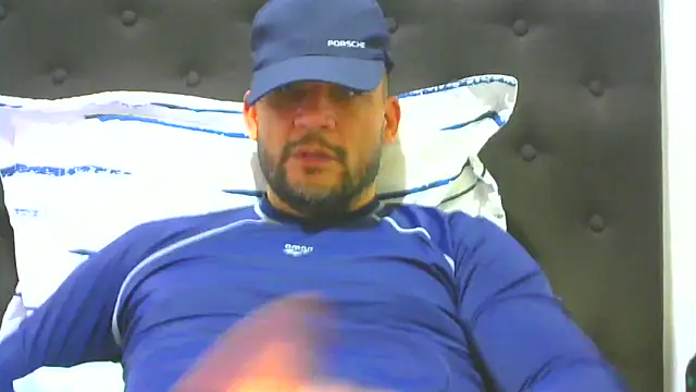 altenori112 online show from November 2025 02:32:02 AM