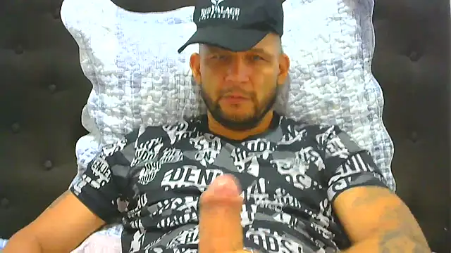 Snapshot of altenori112 chatting on July 2026 01:25:01 AM altenori112 online show from July 2026 01:25:01 AM