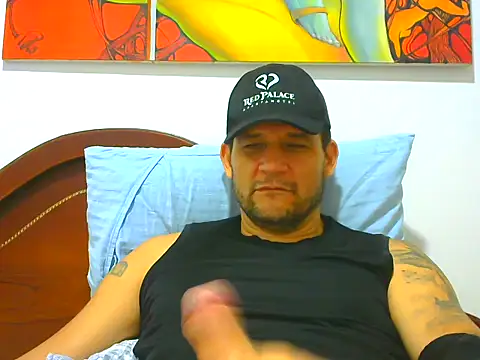 altenori112 online show from April 2026 10:26:02 PM