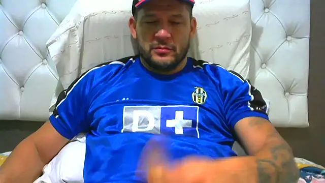 altenori112 online show from December 2025 11:54:02 AM