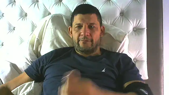 altenori112 online show from February 2026 12:04:01 PM