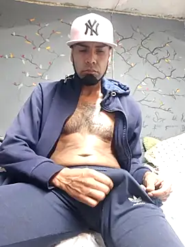 Snapshot of Chacal_Armyy chatting on December 2024 02:58:02 PM Chacal Armyy online show from December 2024 02:58:02 PM