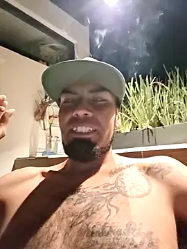 Chacal Armyy online show from October 2025 07:41:01 AM